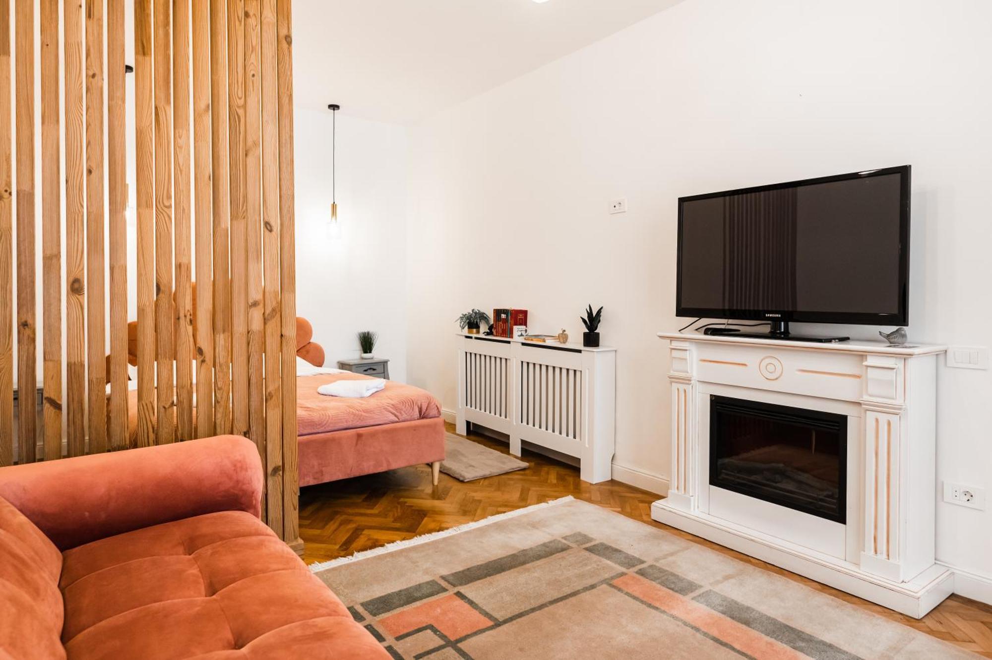 Lara'S Loft Apartment Brasov Bagian luar foto
