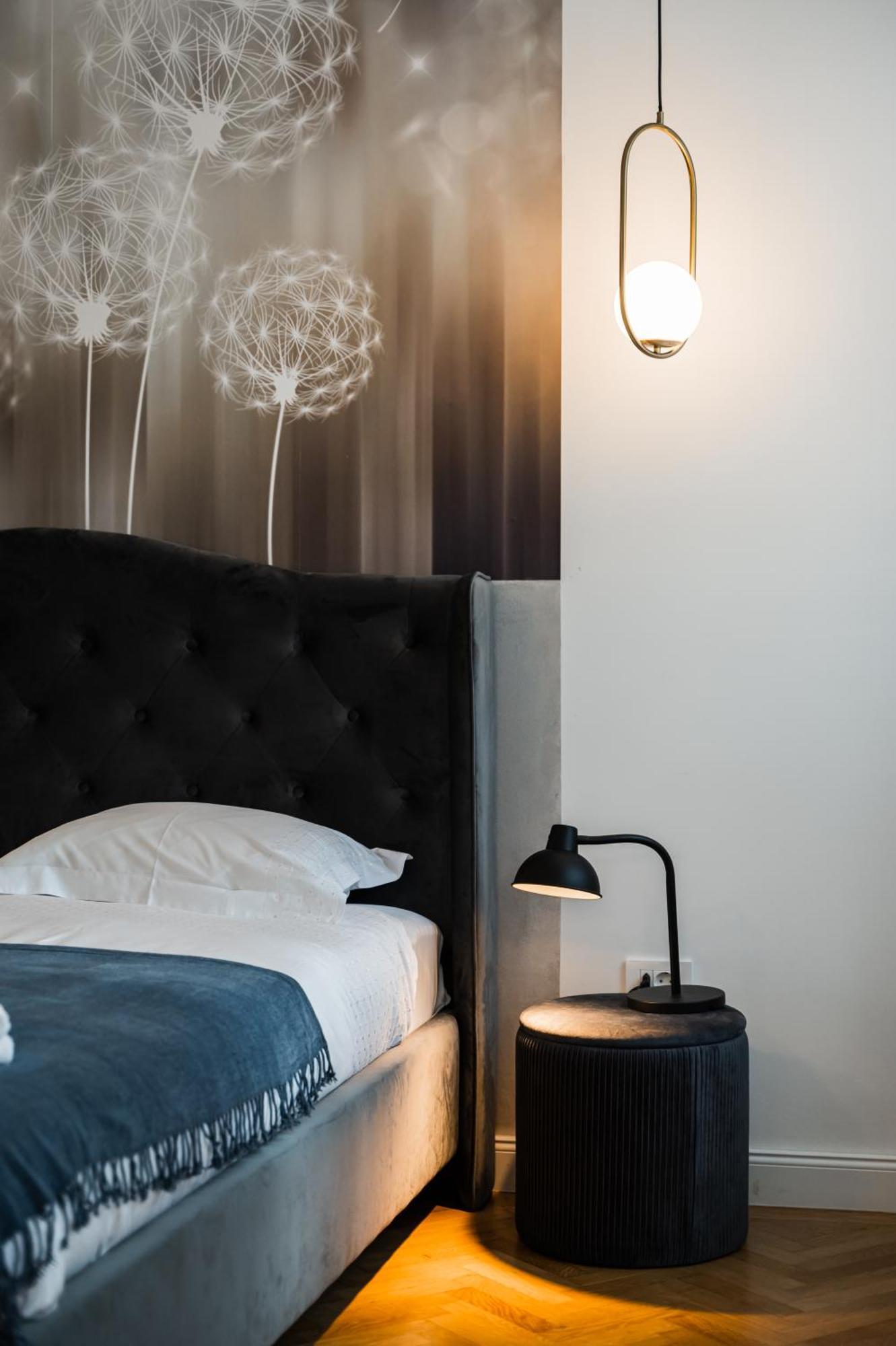 Lara'S Loft Apartment Brasov Bagian luar foto