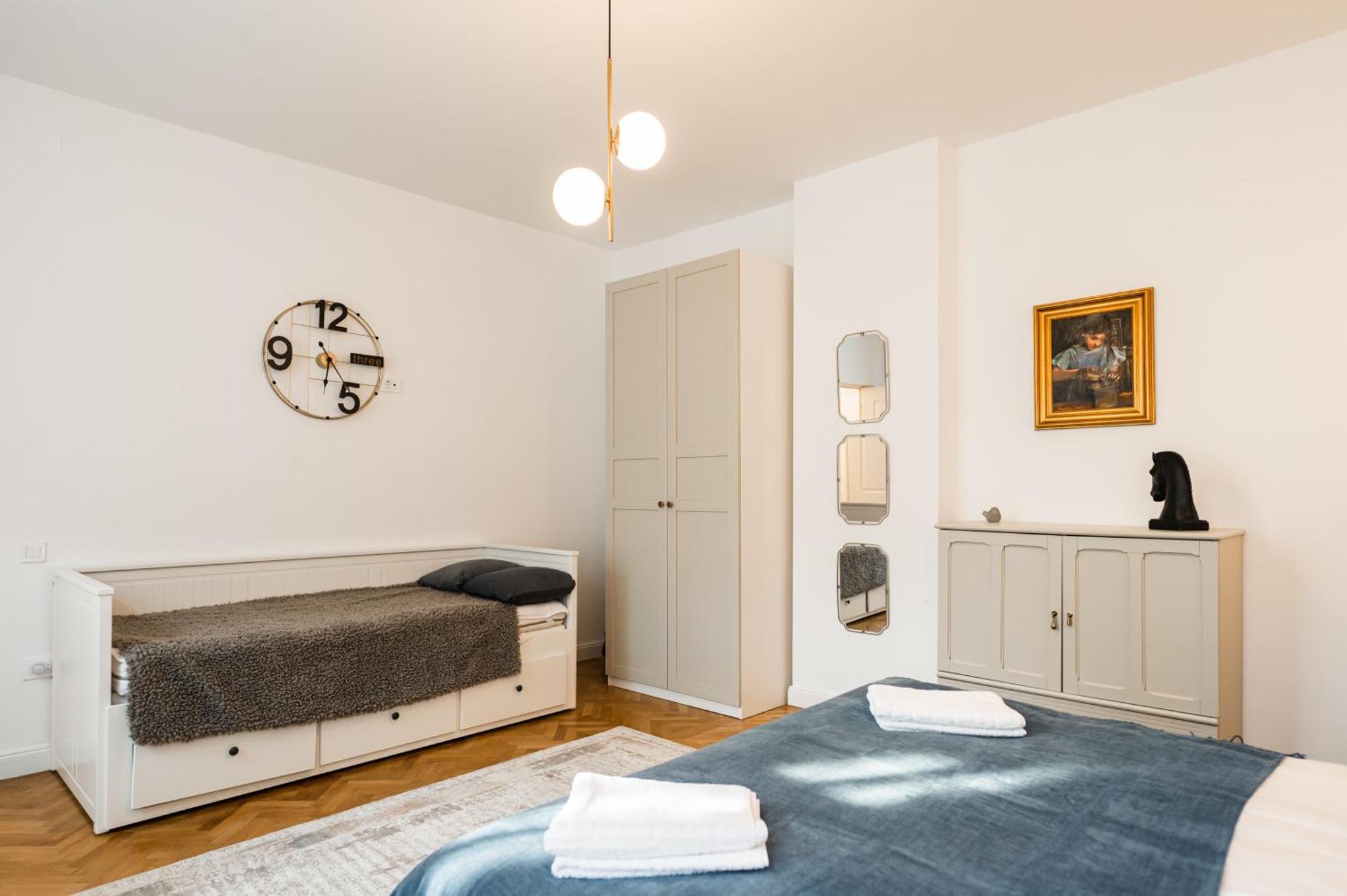 Lara'S Loft Apartment Brasov Bagian luar foto